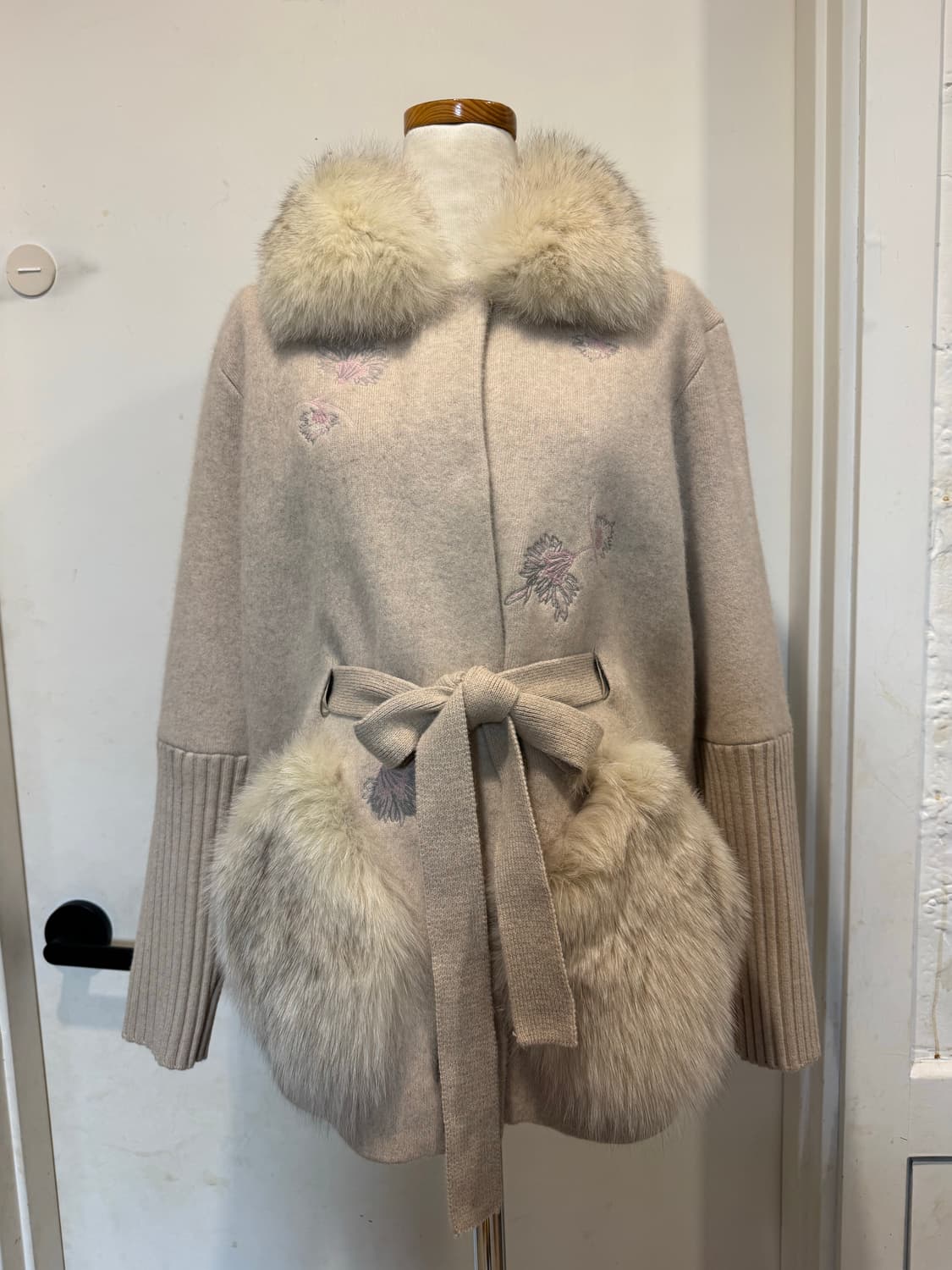 키옥 kiok 강기옥 폭스퍼 울 캐시미어 가디건 상품이미지1