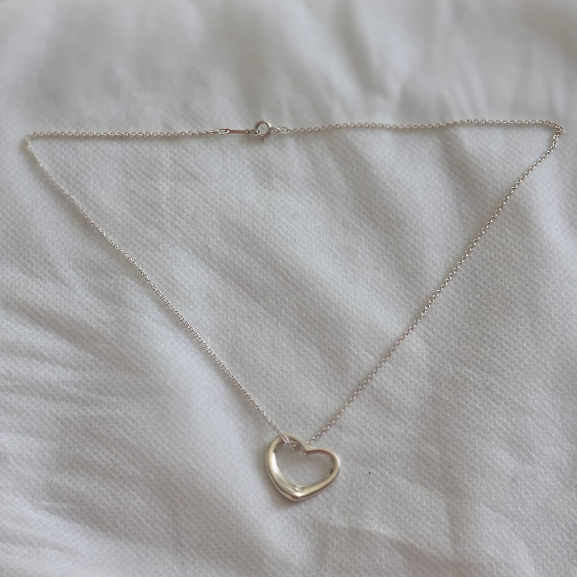 티파니앤코 엘사 퍼레티 20mm 오픈 하트 목걸이 상품이미지4