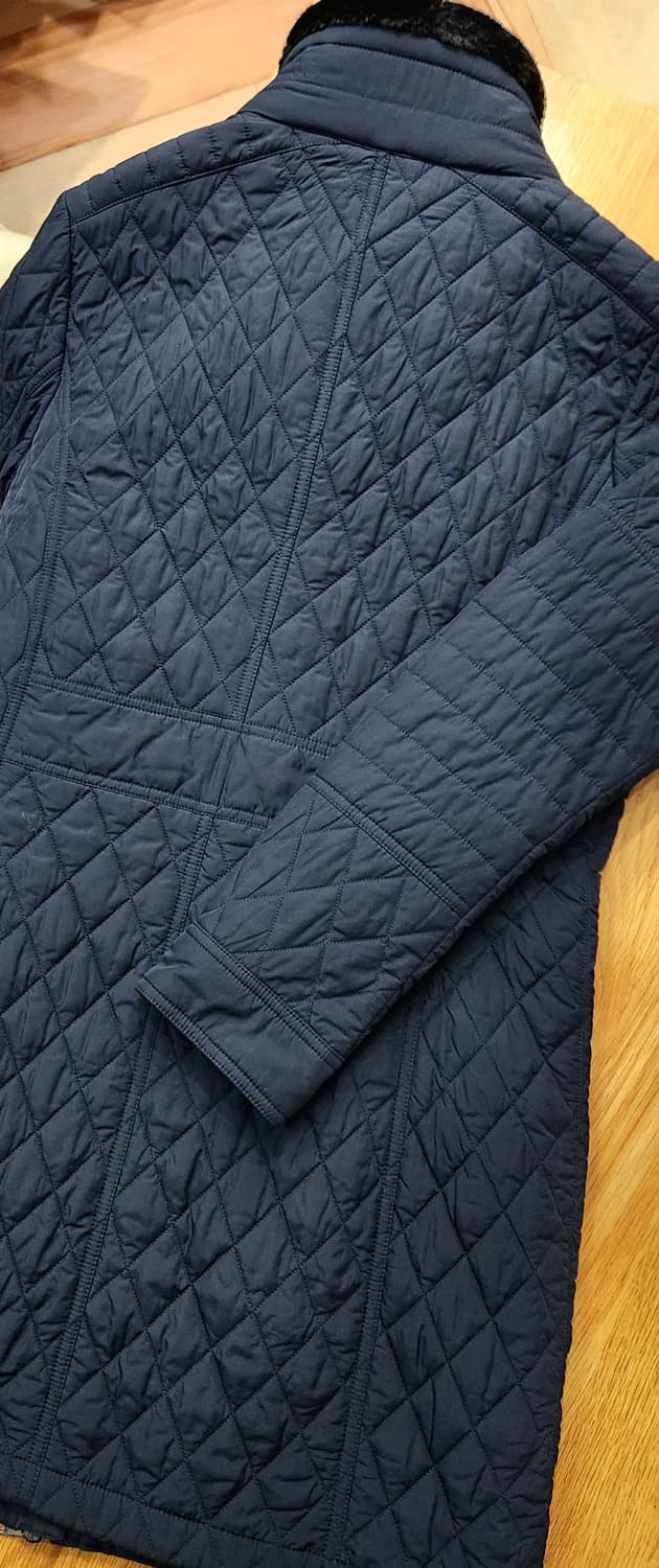 (새상품급)타미힐피거 다이아 퀄팅코트M 상품이미지4