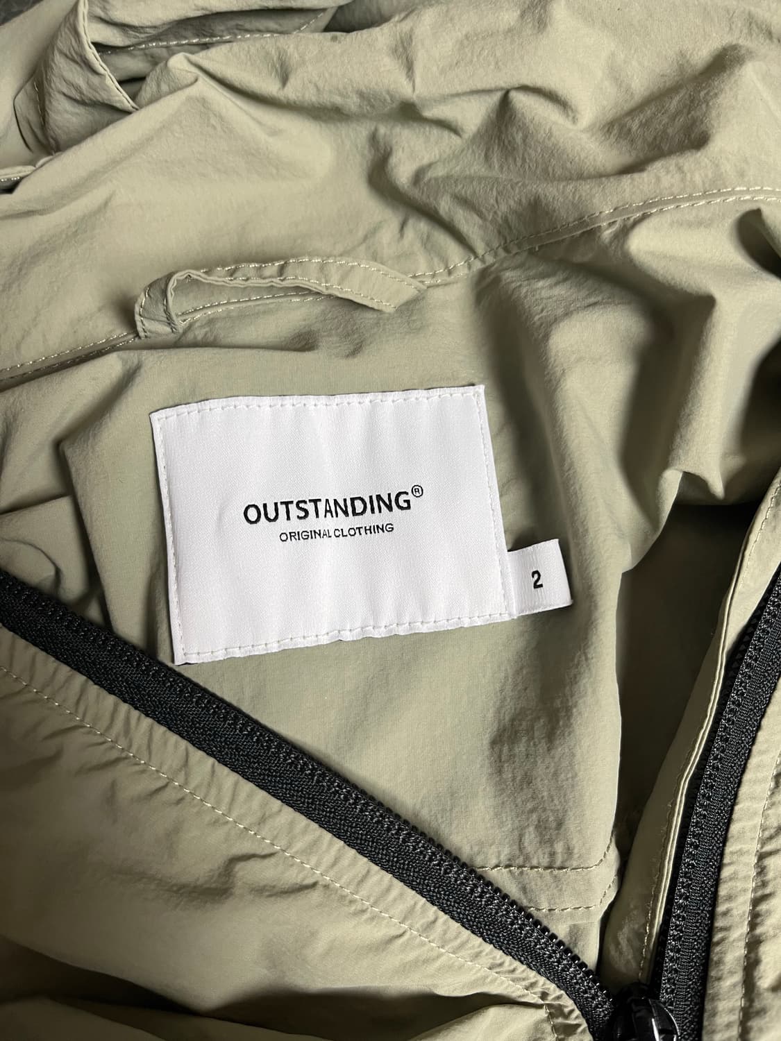 아웃스탠딩 패커블 윈드점퍼 바람막이 상품이미지3