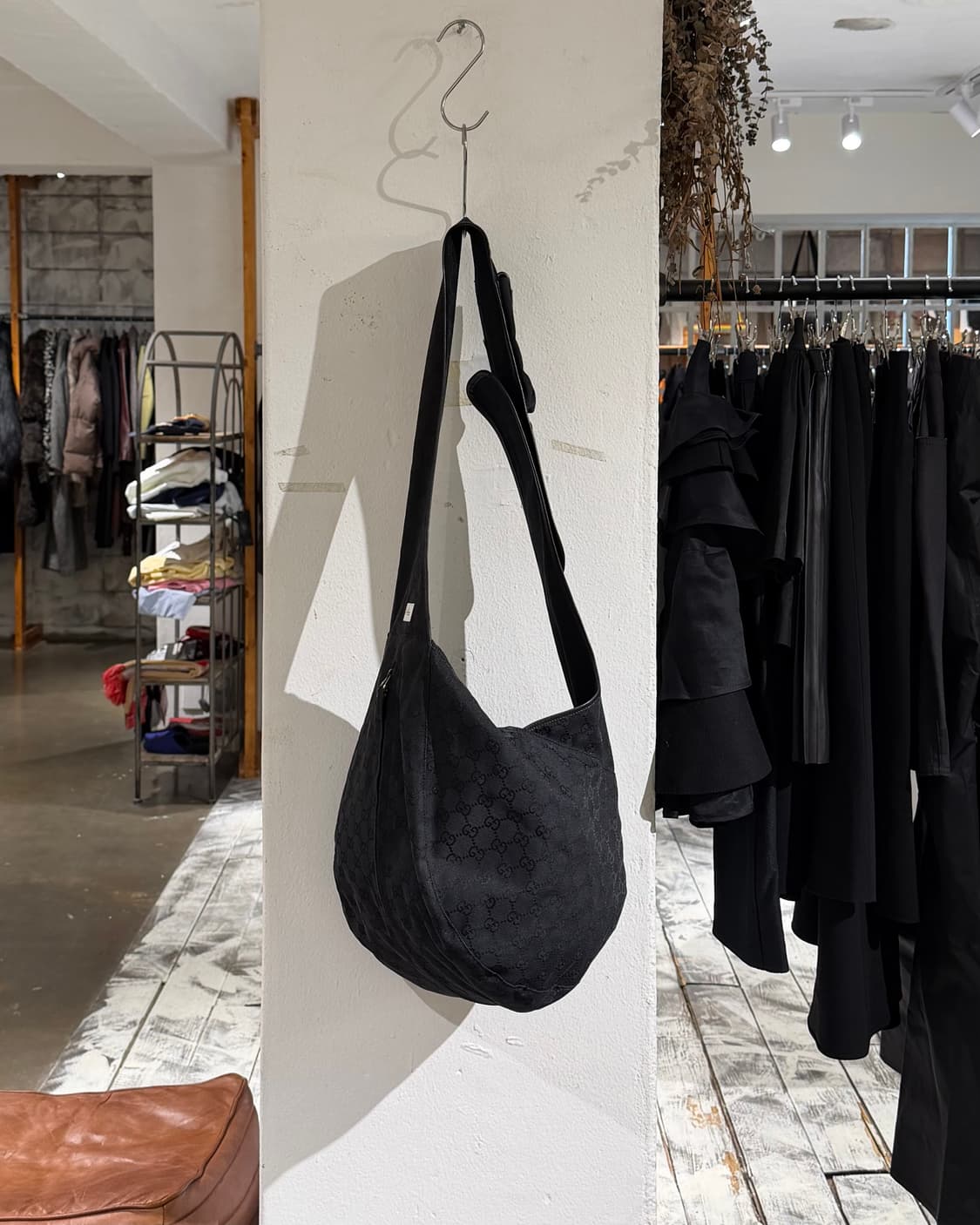 구찌 블랙 나일론 GG 캔버스 호보백 상품이미지4