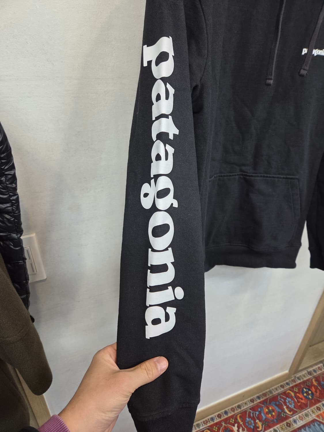 파타고니아 텍스트로고 기모 후드티 M 레귤러  상품이미지7