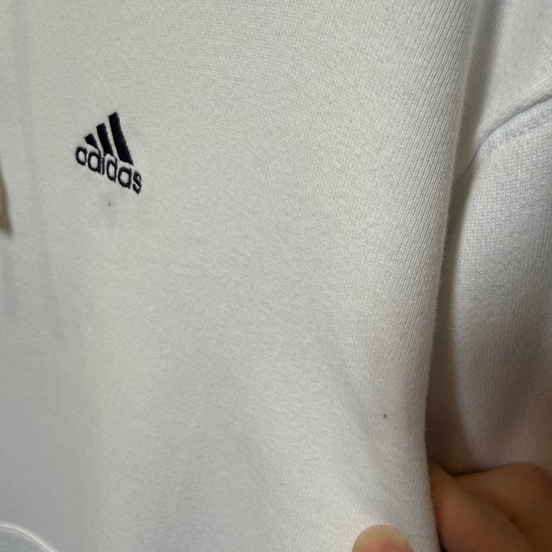아디다스 후드티 화이트 컬러  상품이미지4