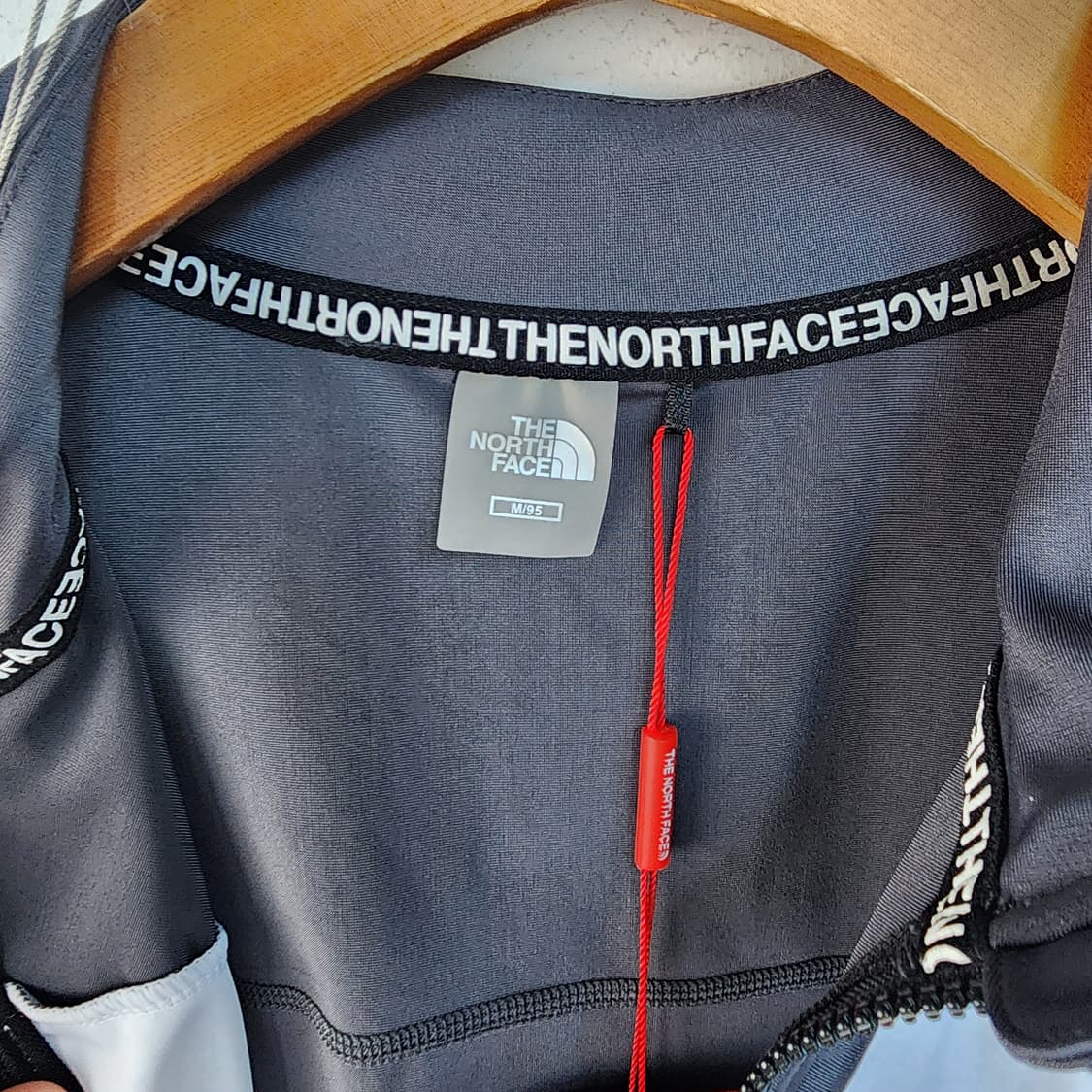 노스페이스 레시가드 기능성 화이트/그레이 집업 자켓 상품이미지5