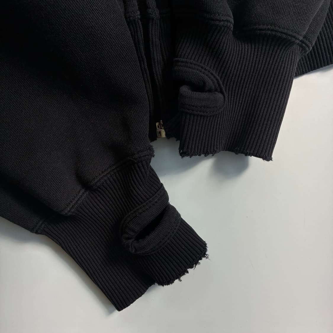 Oakely  오클리 자수 코튼 릴렉스 블랙 후드집업  상품이미지5