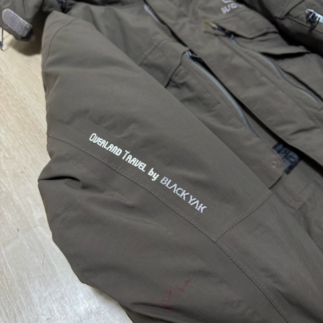 블랙야크 남성 구스다운 고어텍스 후드 패딩 M/95  상품이미지5