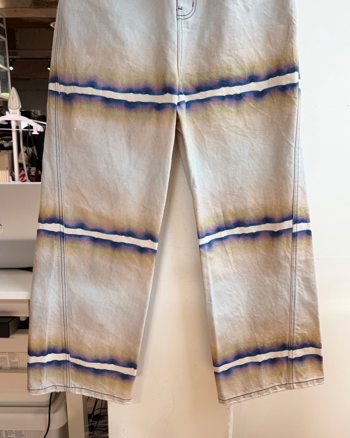 부리 아이보리 데님 스트라이프 팬츠  상품이미지4