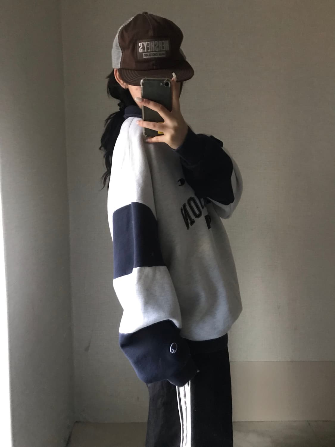 챔피온 빅로고 스웨트 반집업 상품이미지4