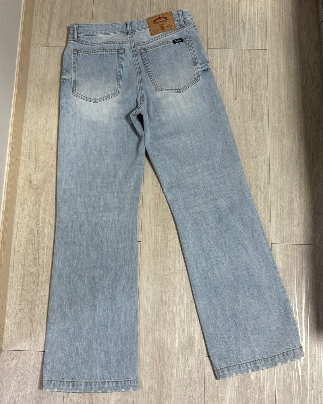 [2]타일레 26SS 칼리 워싱 데님 트라우저 라이트 블루 상품이미지4