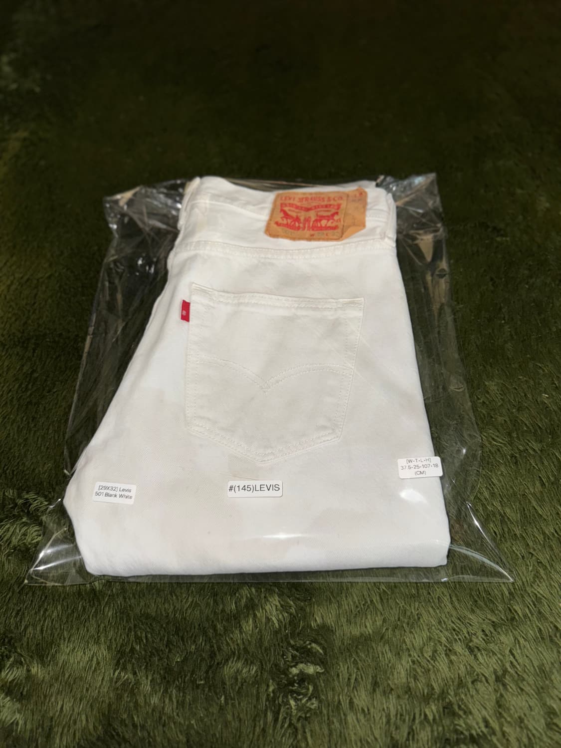 [W29/L32] 리바이스 501 블랭크 탭 워싱 데님 팬츠 화이트 상품이미지10