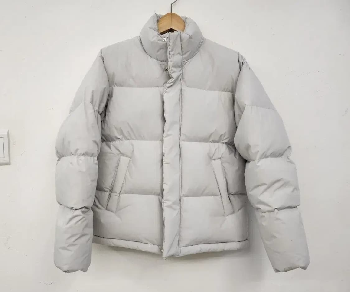 인사일러스 패딩 상품이미지1