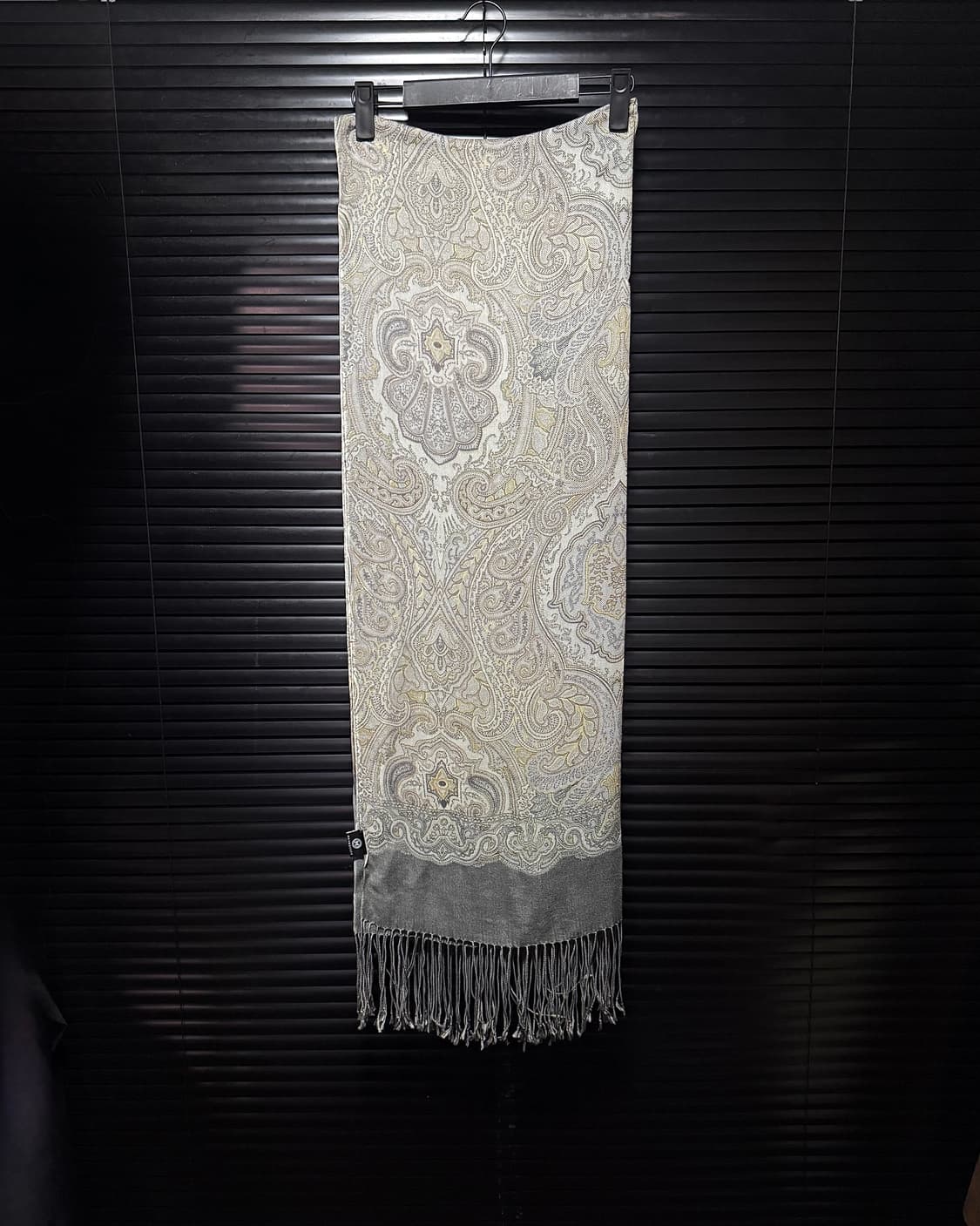 메트로시티 페이즐리 플라워 그레이 회색 울 머플러 목도리 에스닉 웨스턴 상품이미지3