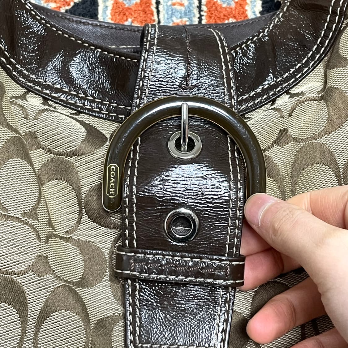 코치 자카드 브라운 숄더백 상품이미지4