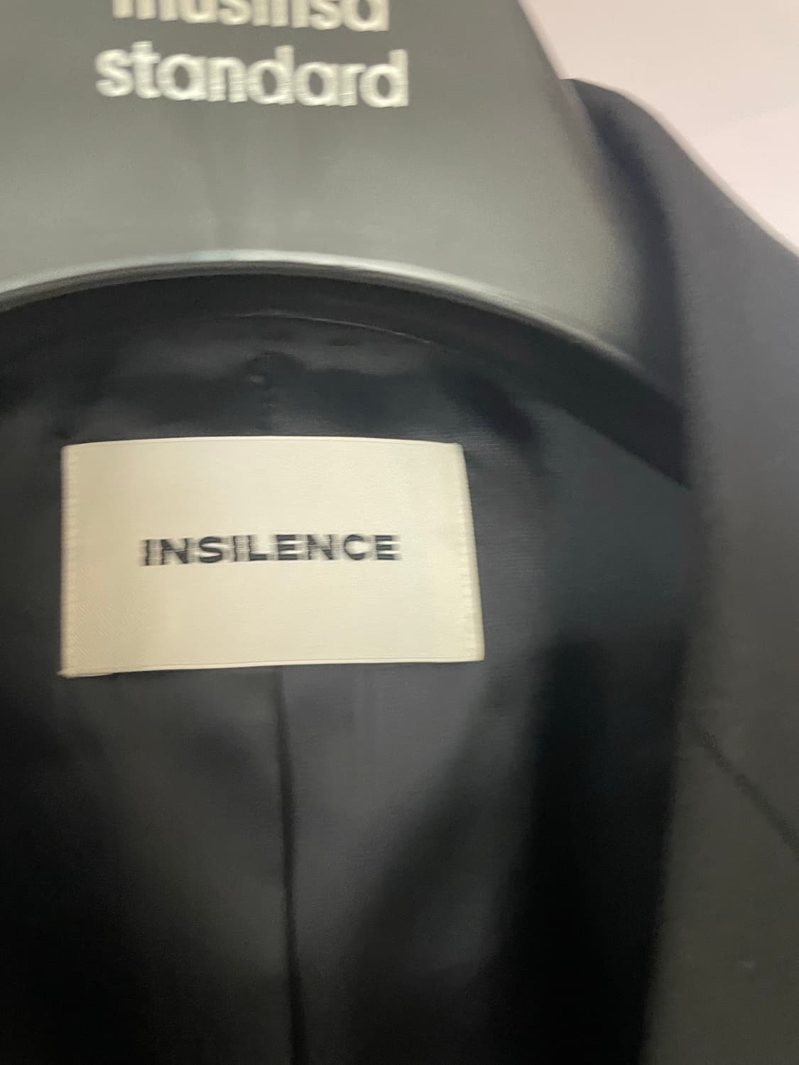인사일런스 블랙 블레이저 상품이미지2