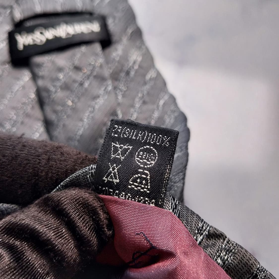 입생로랑 다크그레이 텍스처 패턴 넥타이 9.8cm S~A+등급 K2458 상품이미지10