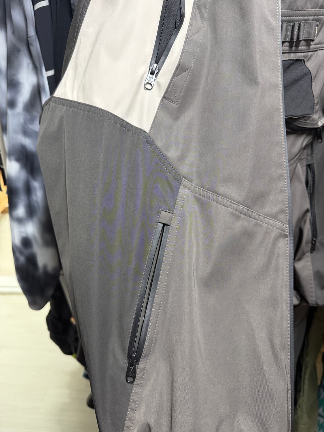 S급 (반값) 언더마이카 카메 드리프트우드 2사이즈 상품이미지3