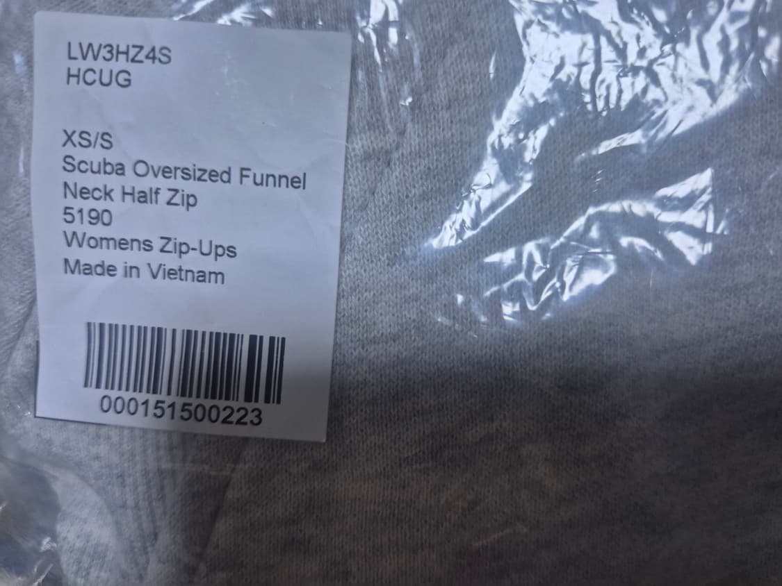 (새상품) 룰루레몬 스쿠바 오버사이즈 퍼널넥 라이트그레이 상품이미지4