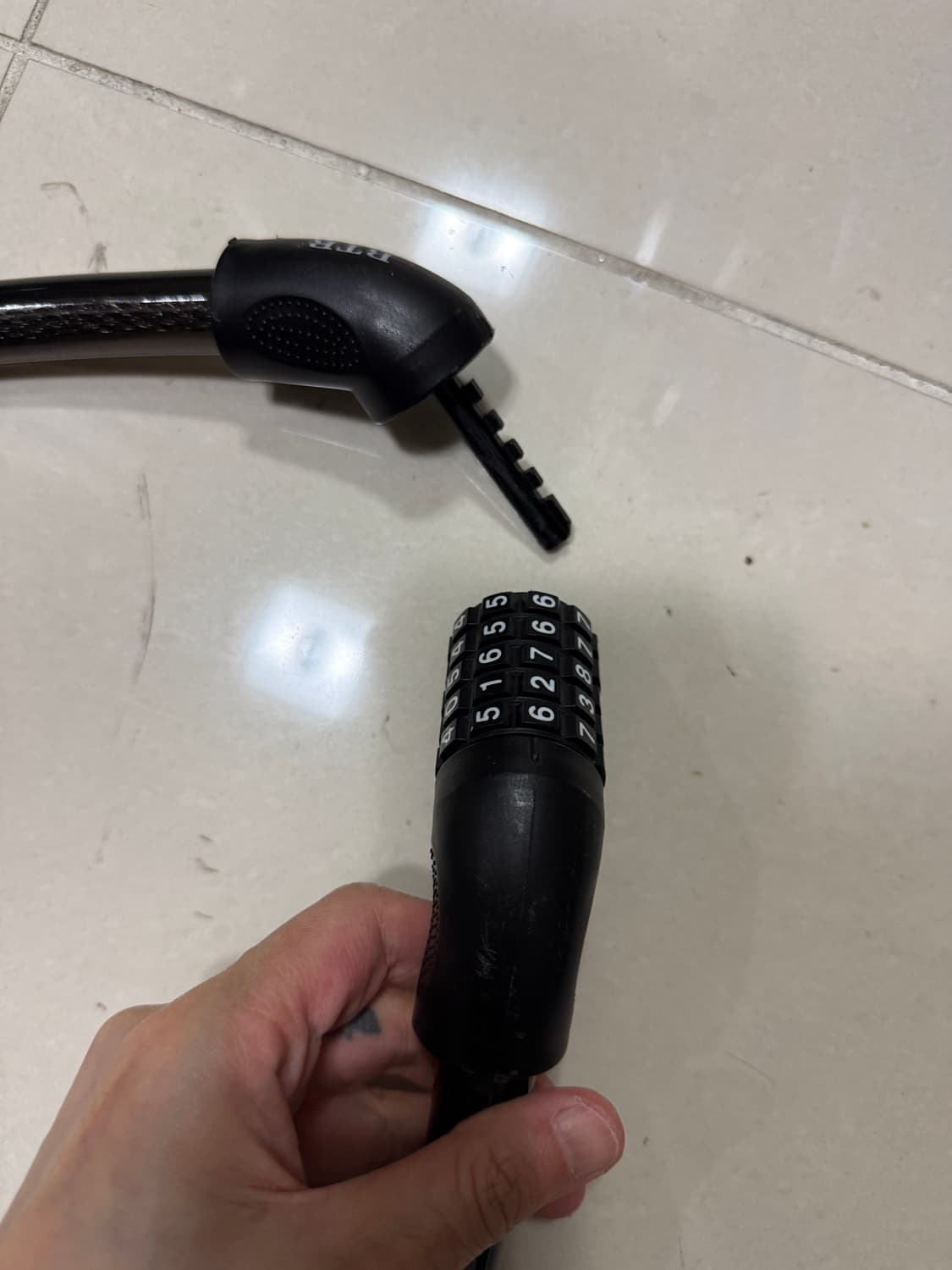 자전거용품 일괄 자물쇠 로프 짐끈 안장시트 VLLU라이트 상품이미지5