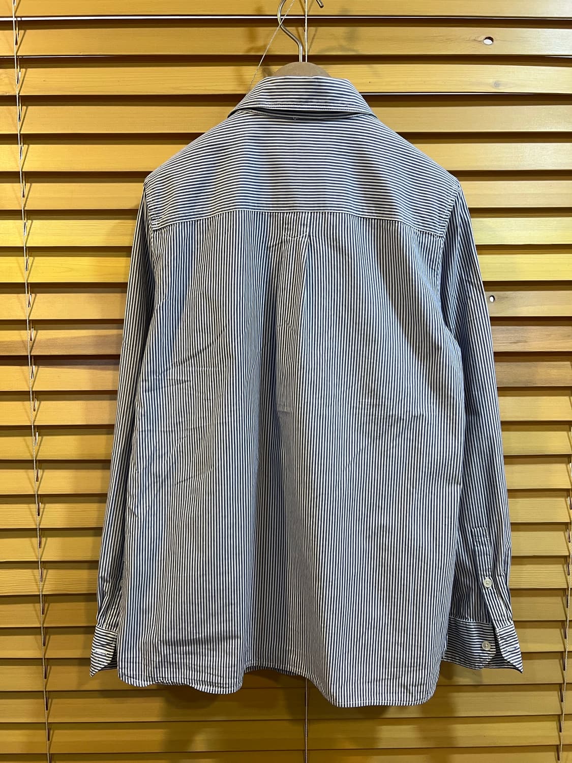 바나나리퍼블릭 여성 네이비 스트라이프 프릴배색블라우스 셔츠블라우스 상품이미지3