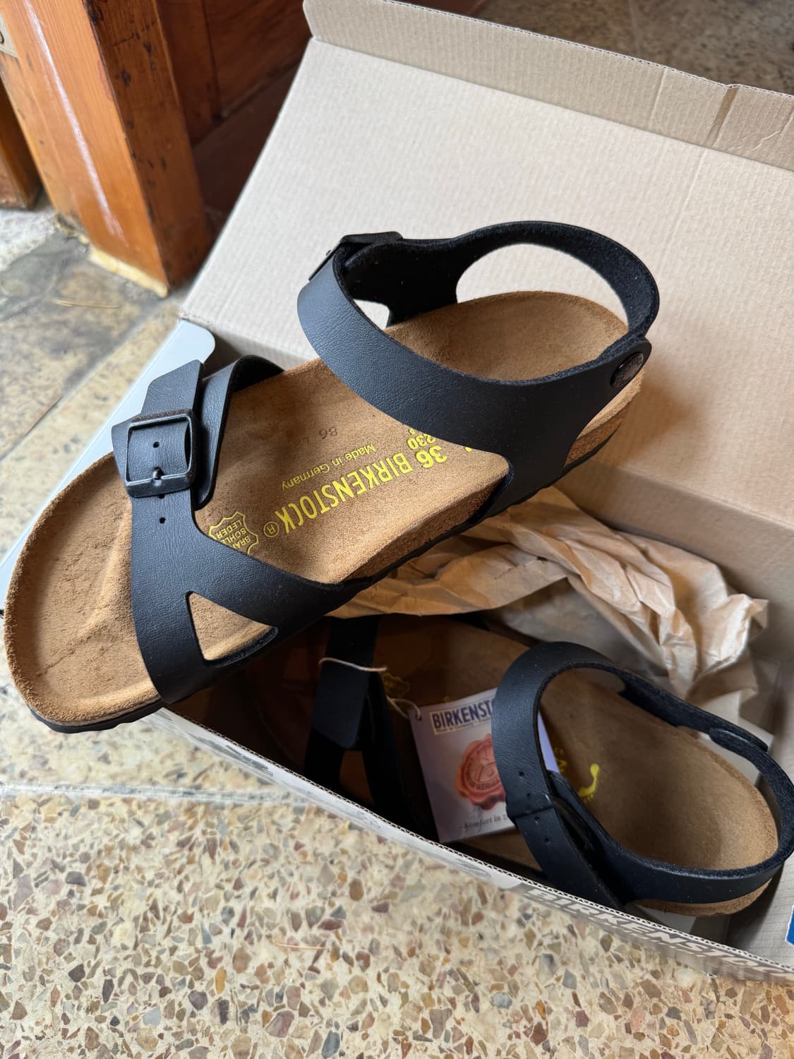 [새상품] 버켄스탁 리오 블랙 (230/36N) 상품이미지3