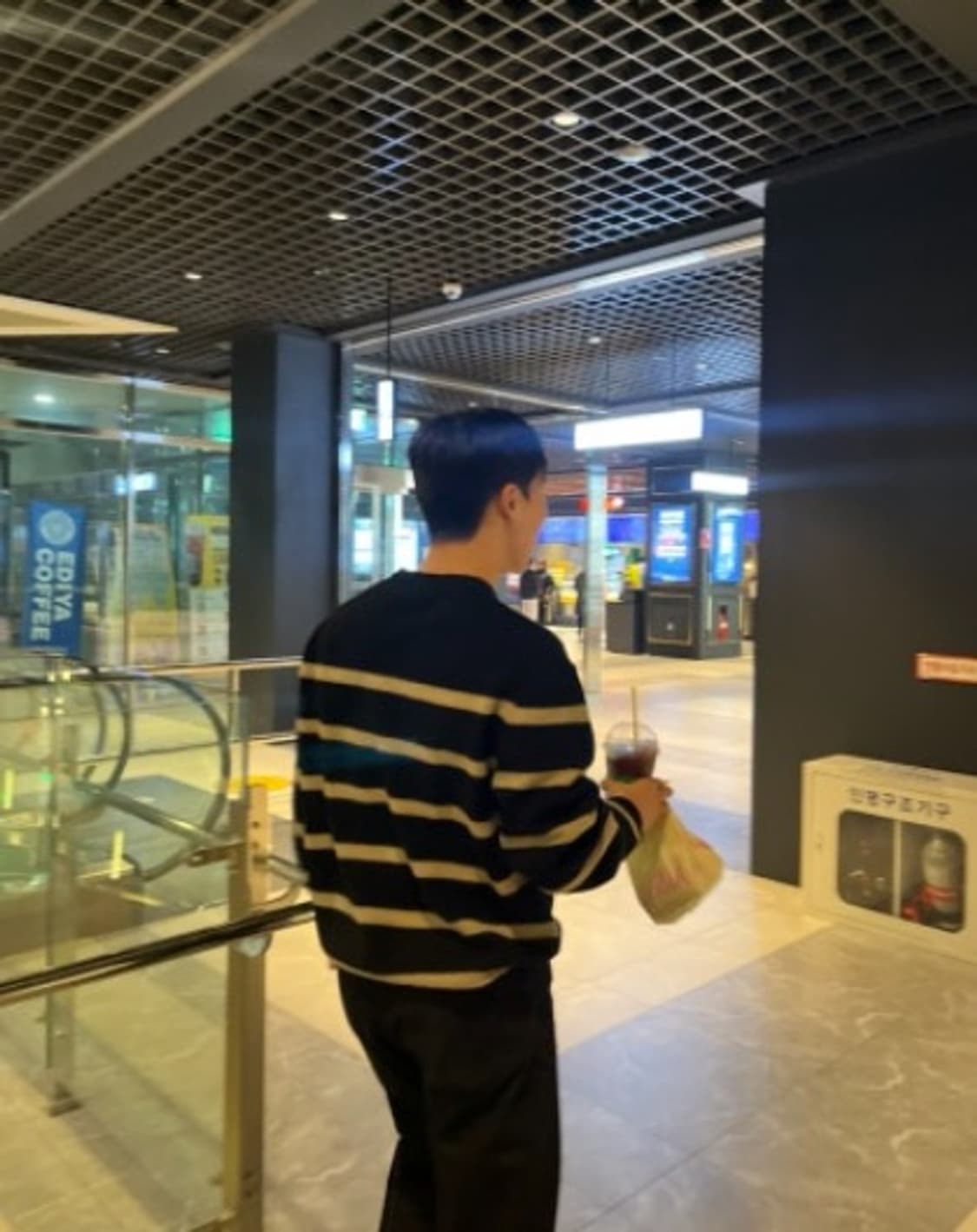 [XL] 코스 보일드 울 크루넥 스웨터 스트라이프 니트 상품이미지7