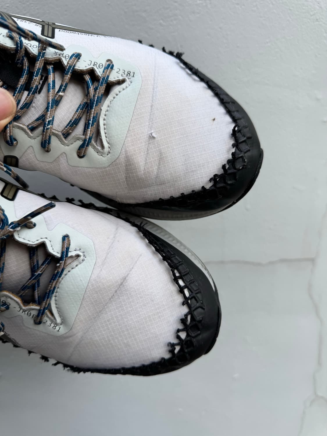 아식스 x 비비안 웨스트우드 스니커즈 상품이미지9