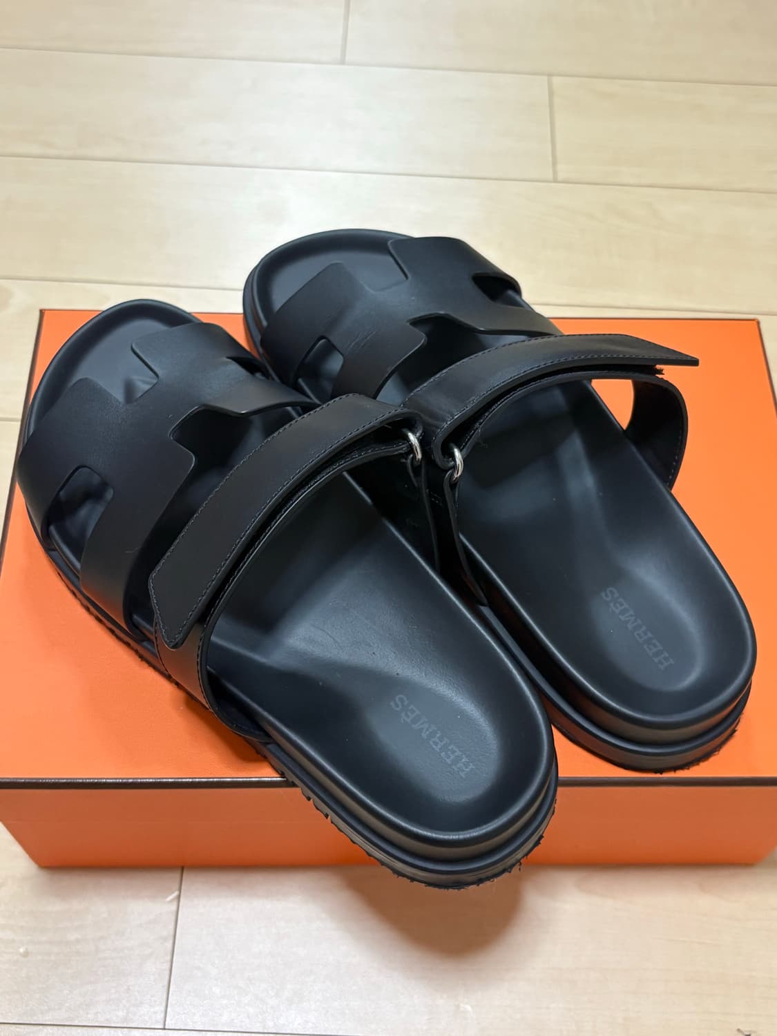 에르메스 시프레 샌들 카프스킨 & 누아 38.5 상품이미지6