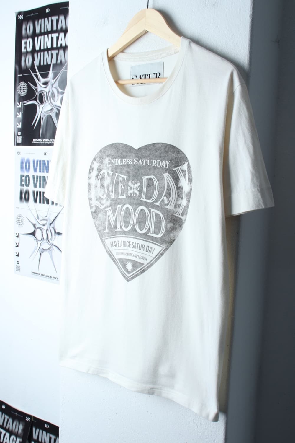 (L-XL) 새터 반팔 티셔츠 하트 아이보리 빅로고 한정판-7B9E 상품이미지1
