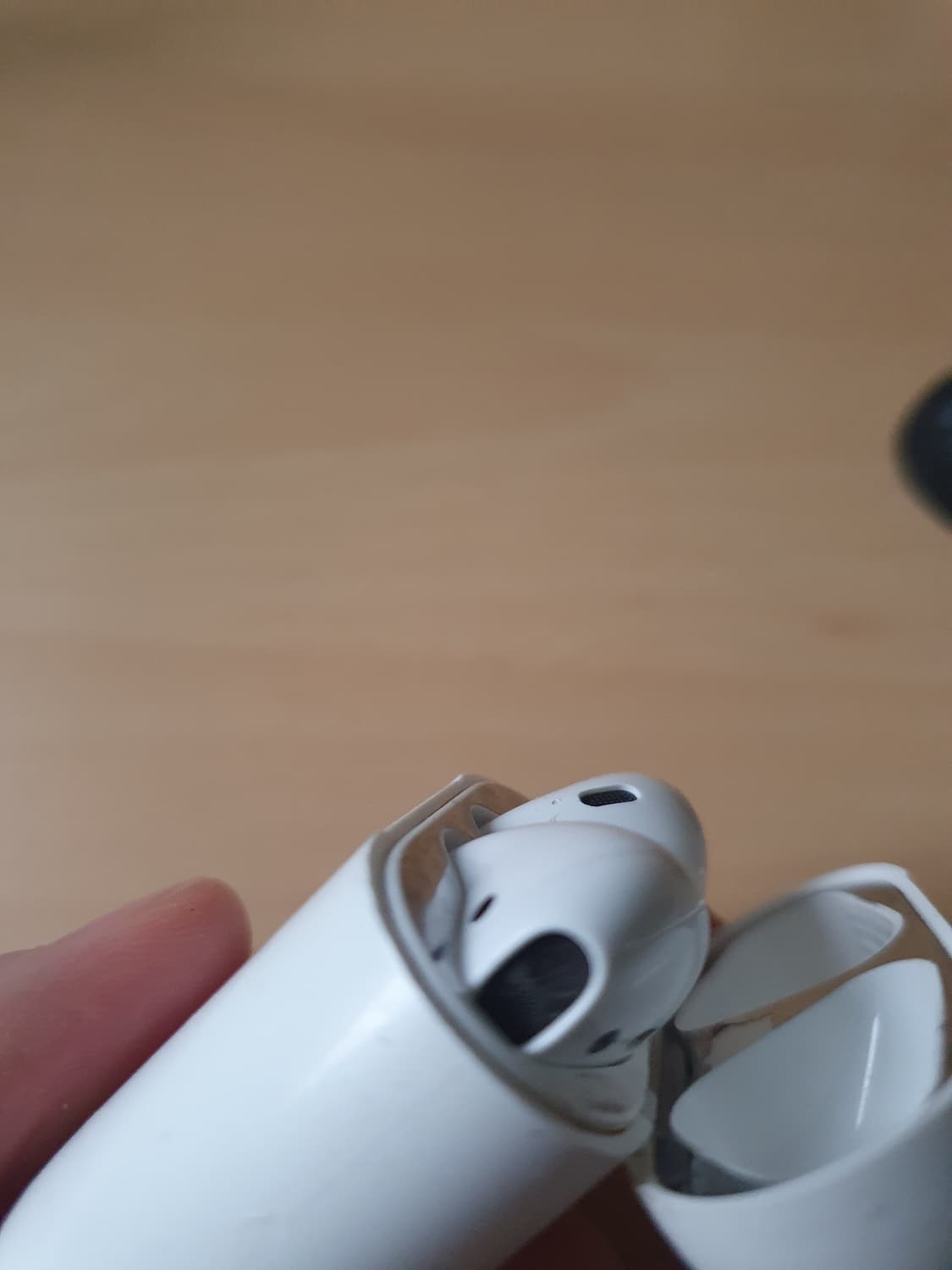 정품 에어팟 2세대 무선 (일괄판매) 상품이미지5