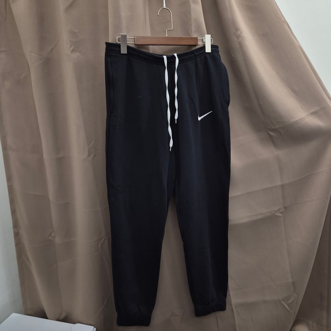 나이키 스우시 블랙 조거팬츠 XL 상품이미지1