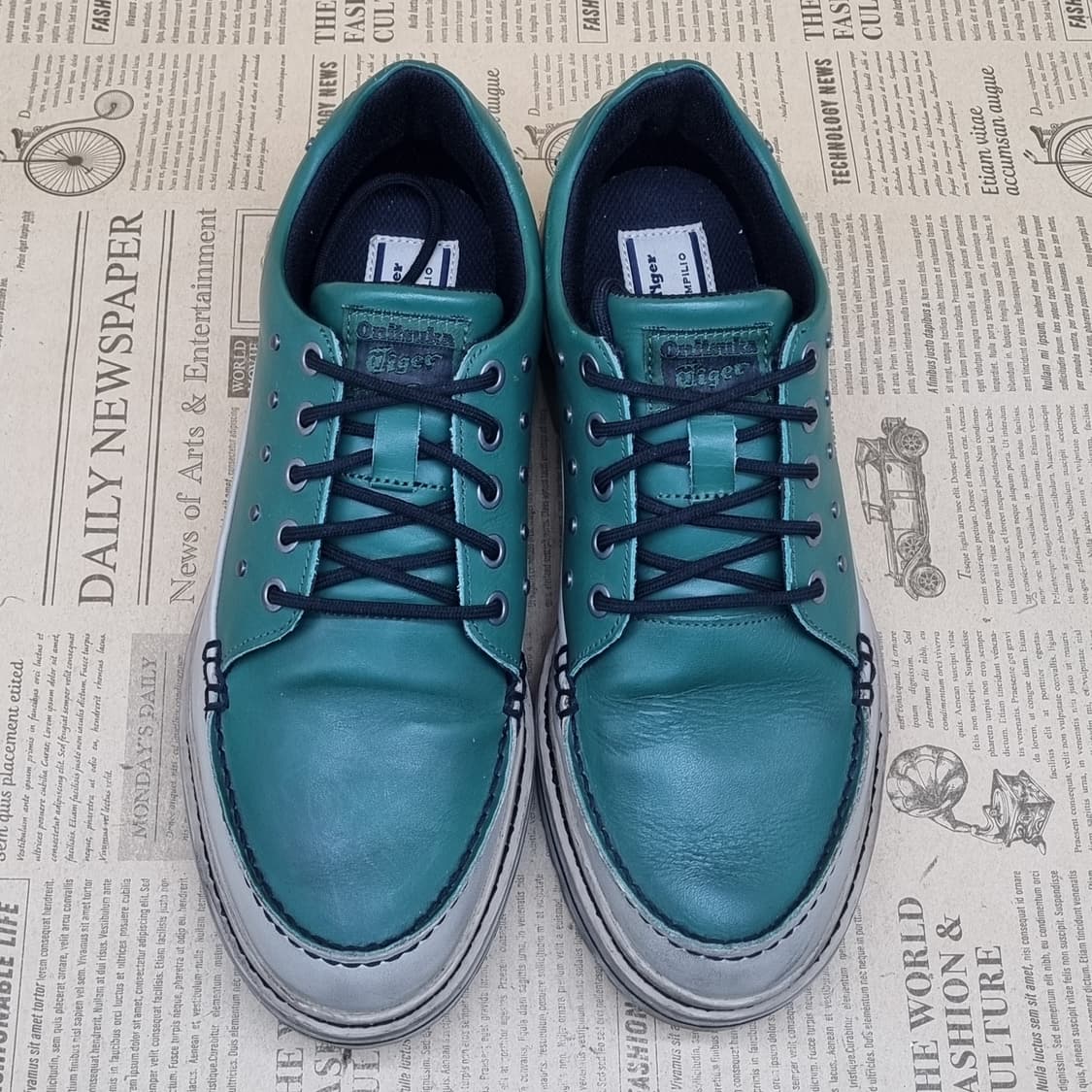 오니츠카타이거 안드레아 폼필리오 255 상품이미지2