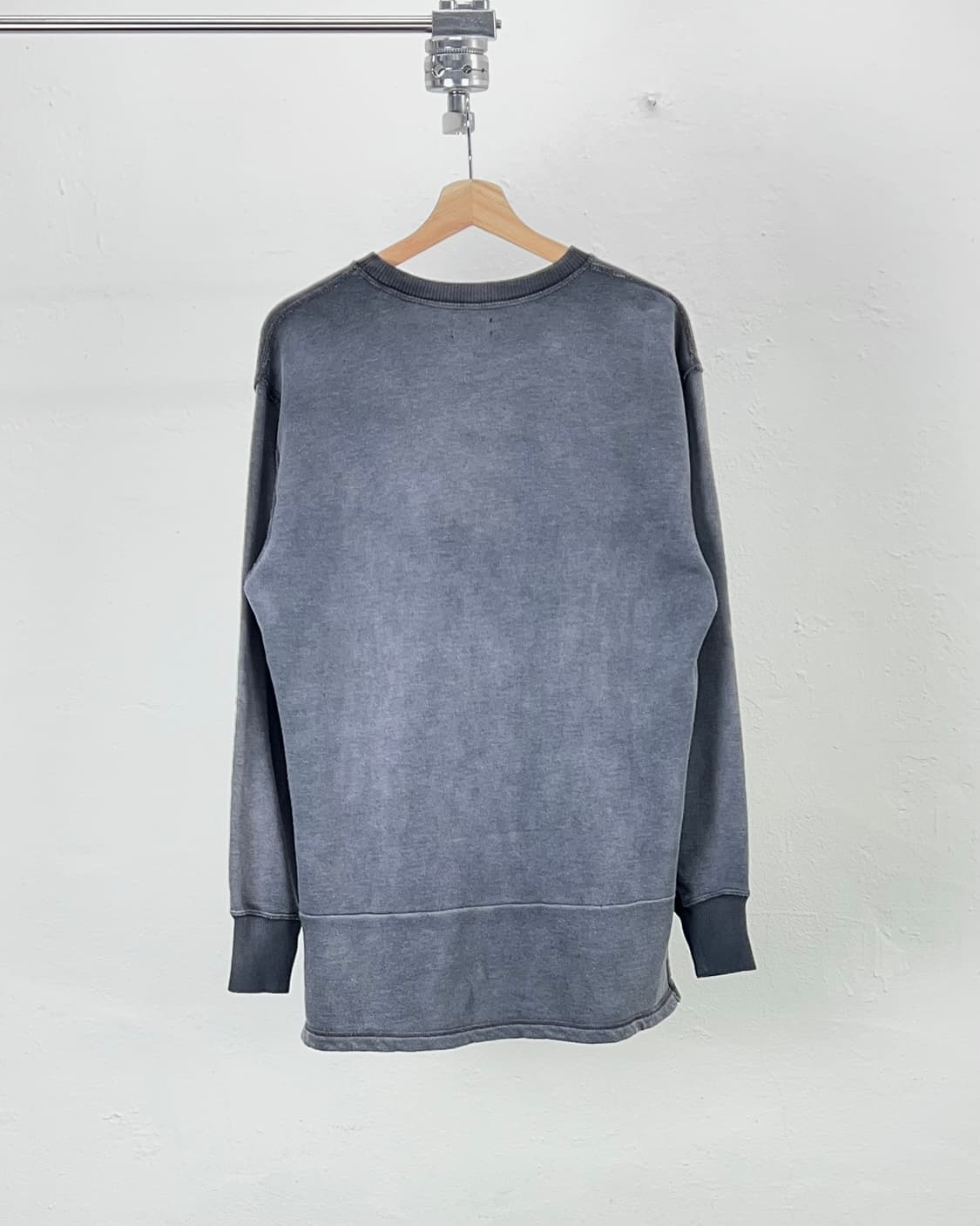 디젤 차콜 그레이 피그먼트 워시 슬릿 플레이트 맥 스티치 스웨트 셔츠 상품이미지6