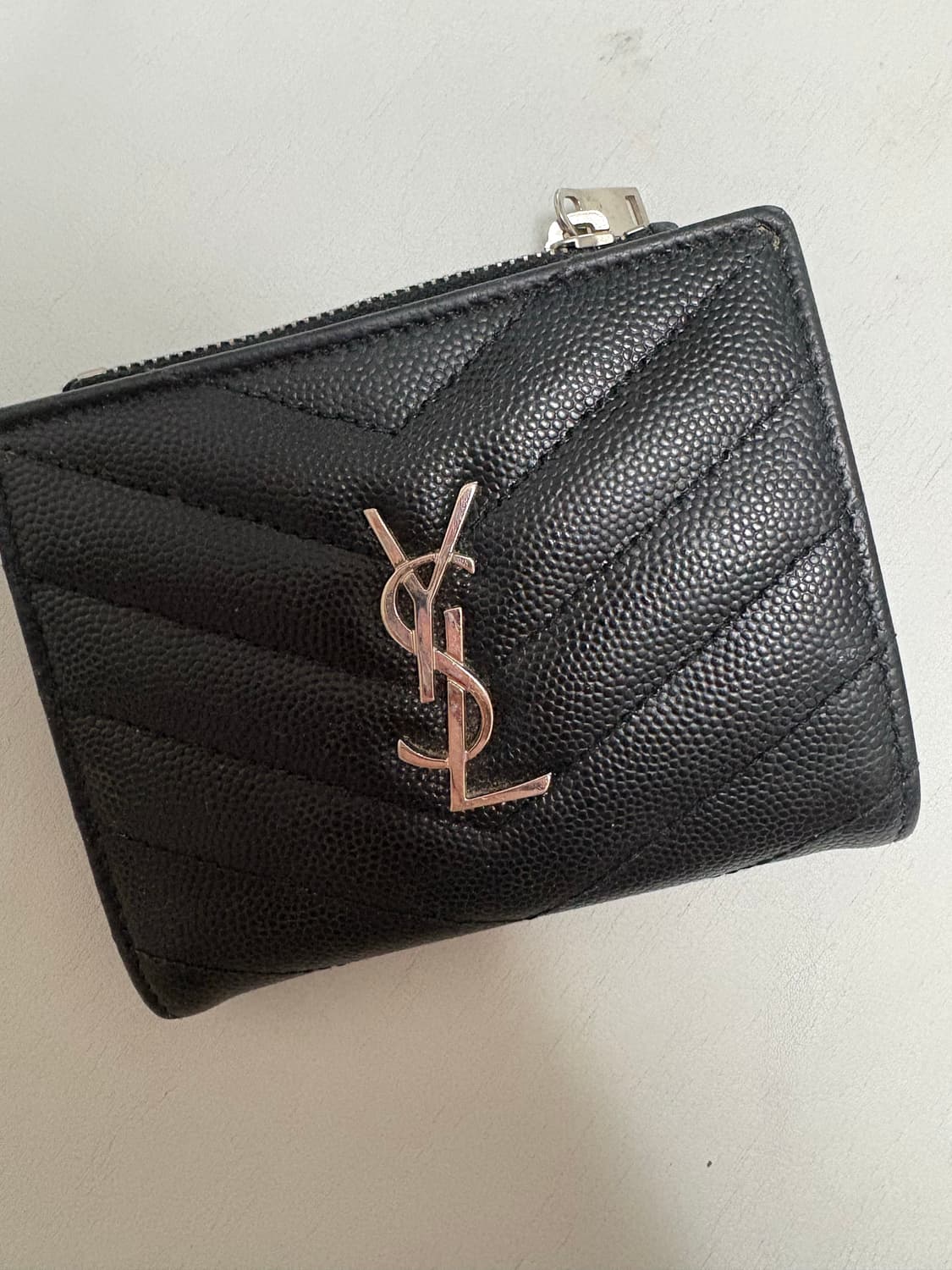 생로랑 반지갑 상품이미지2