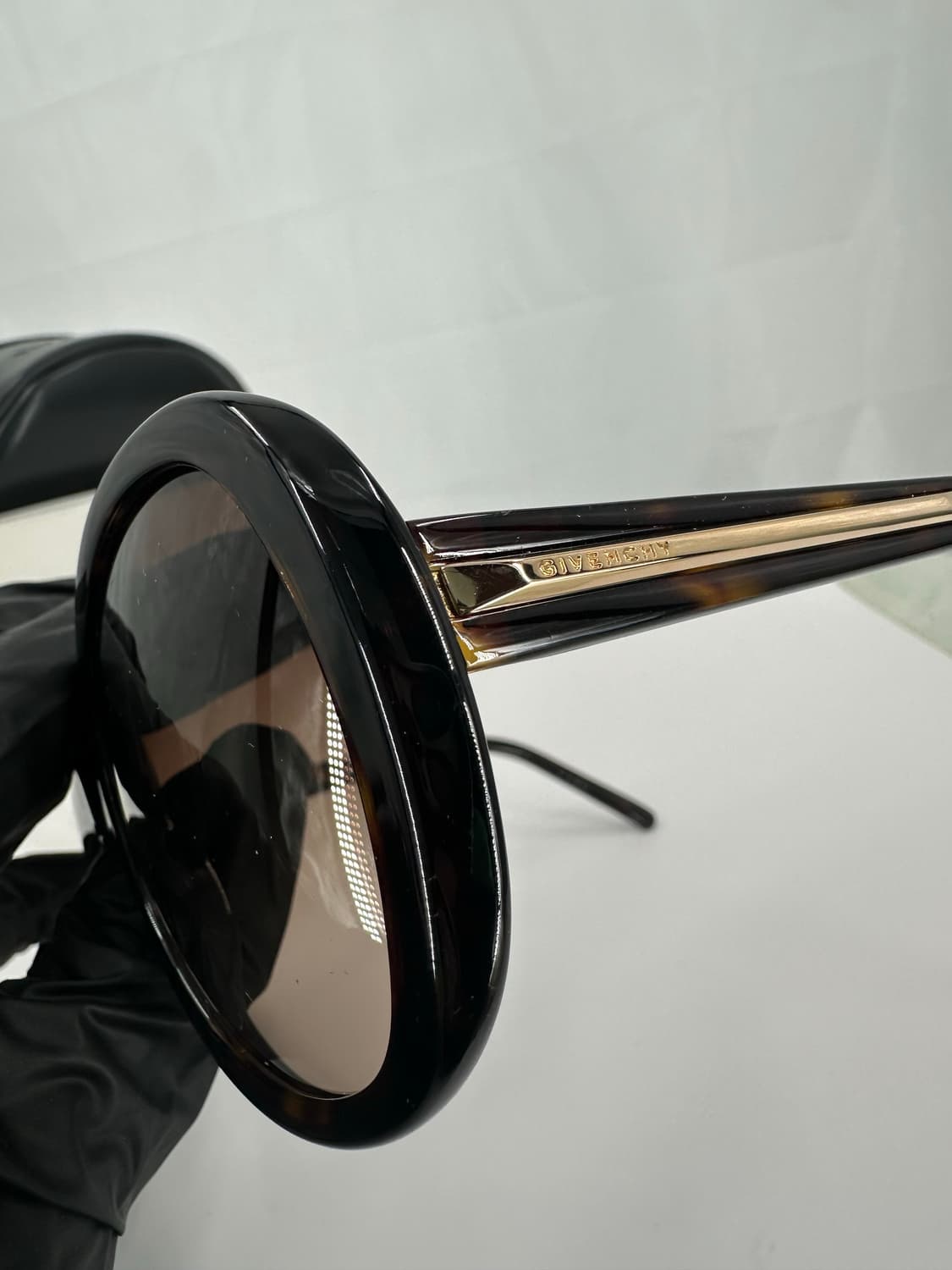 [새상품 무료배송] 정품 지방시 Made in Italy 선글라스 상품이미지2