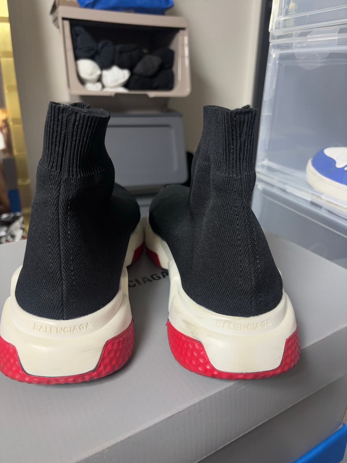 발렌시아가 스피드 러너 275 상품이미지3