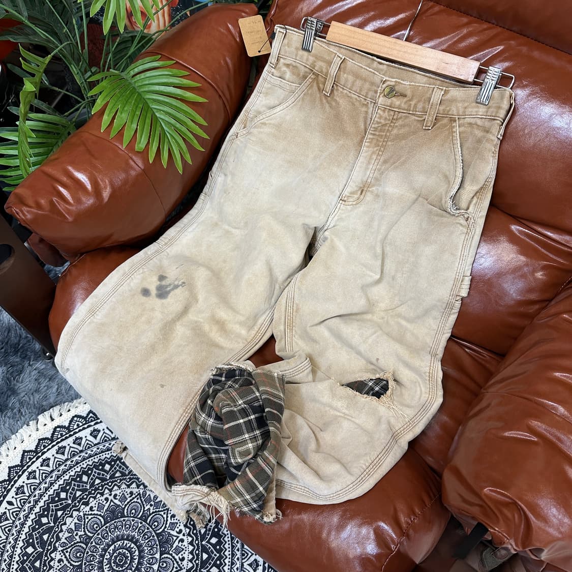 Carhartt B11 hard sunfading  상품이미지1