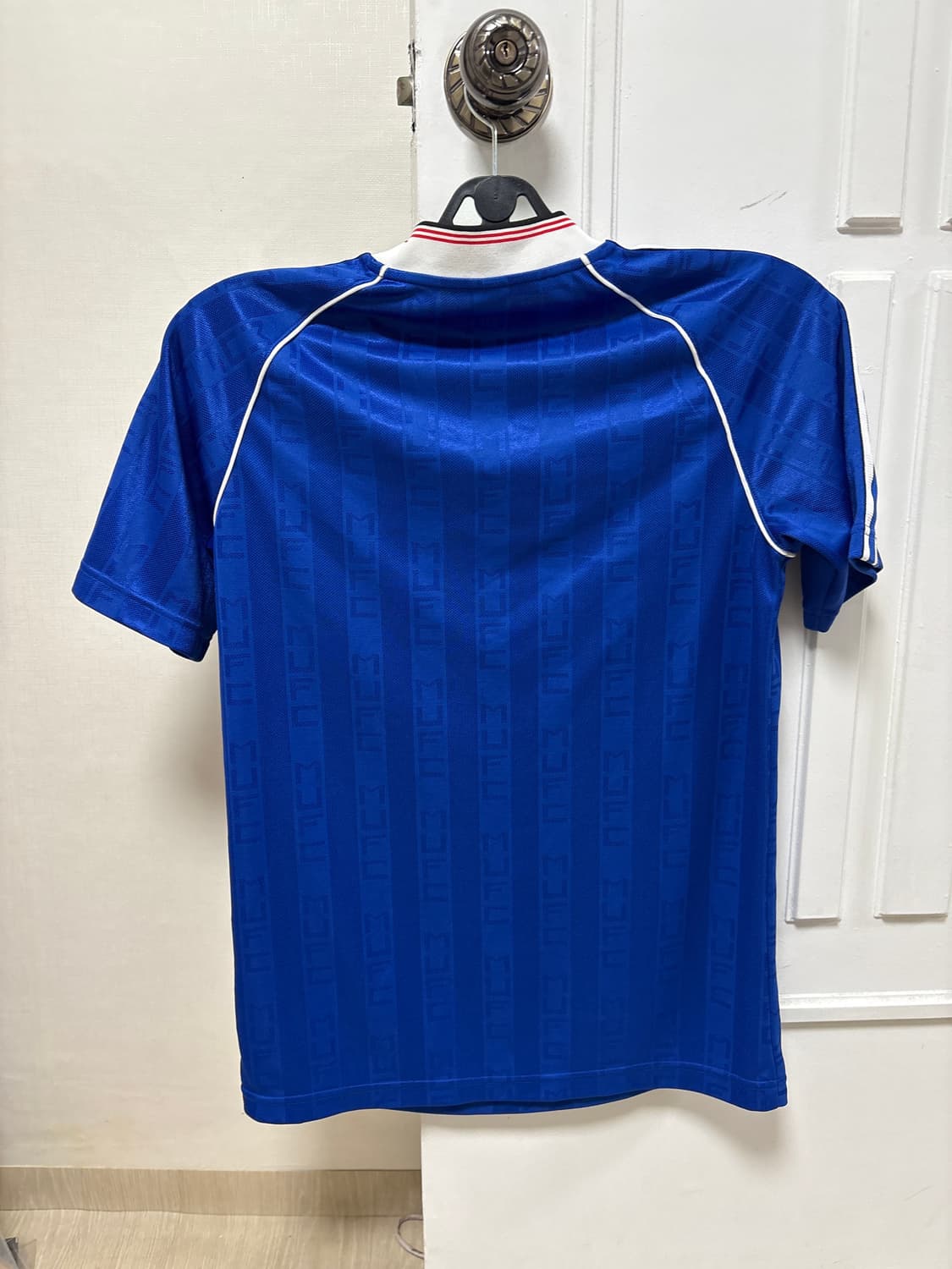 아디다스 맨체스터 8090 xs 유니폼 상품이미지2