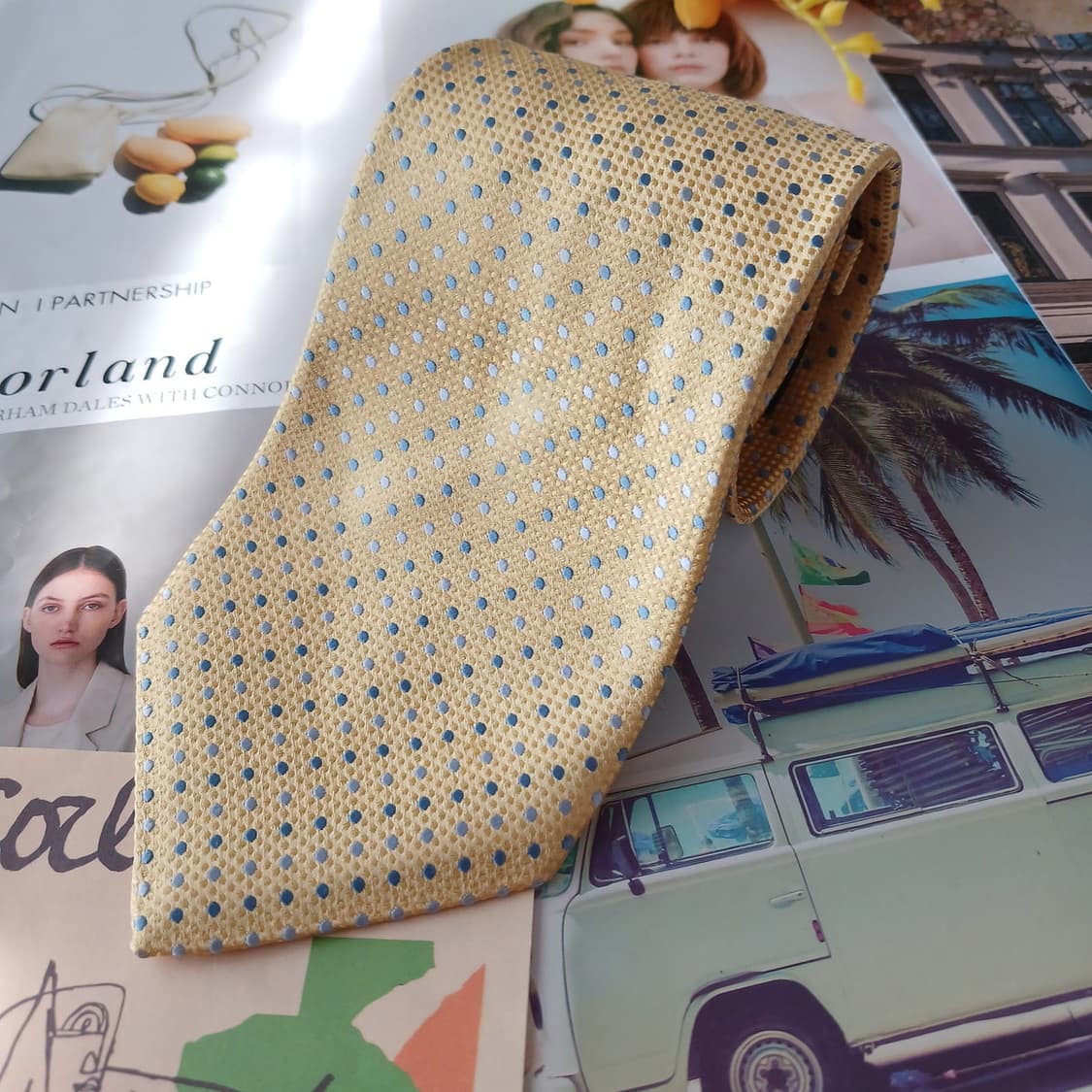 짐톰슨 실크 옐로우 도트 넥타이 9.5cm A+등급 A18972
 상품이미지2