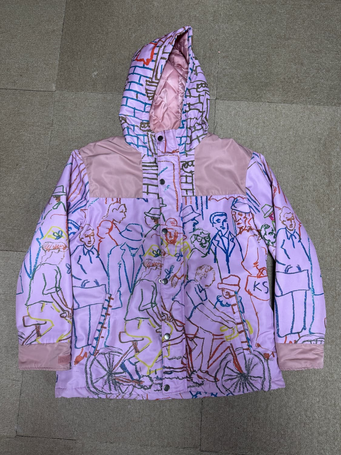 키드슈퍼 경량 후드 패딩 팝니다 상품이미지1