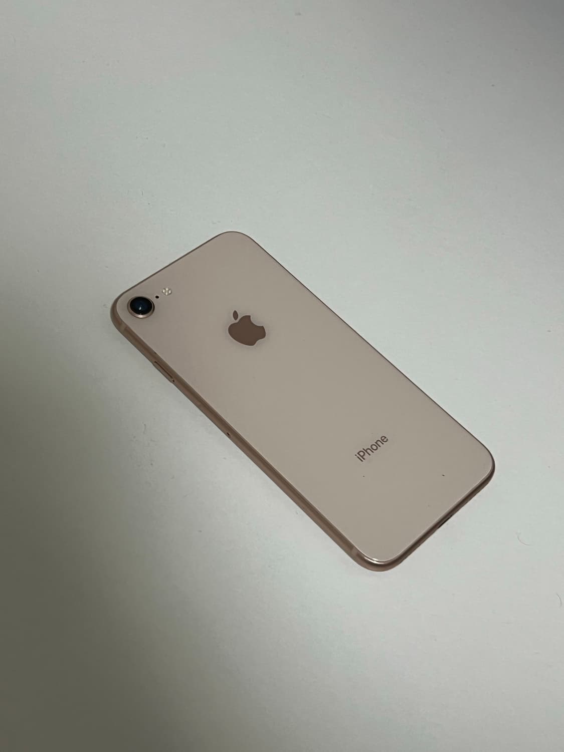 아이폰8 로즈골드 64기가 배터리 100 상품이미지3