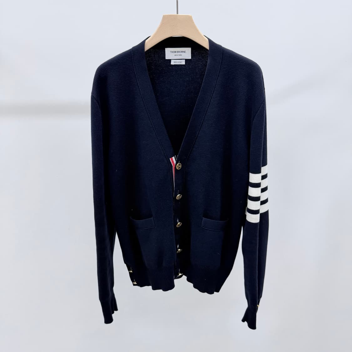 [S급/2] 톰브라운 사선완장 밀라노 스티치 금장 가디건 네이비 상품이미지1