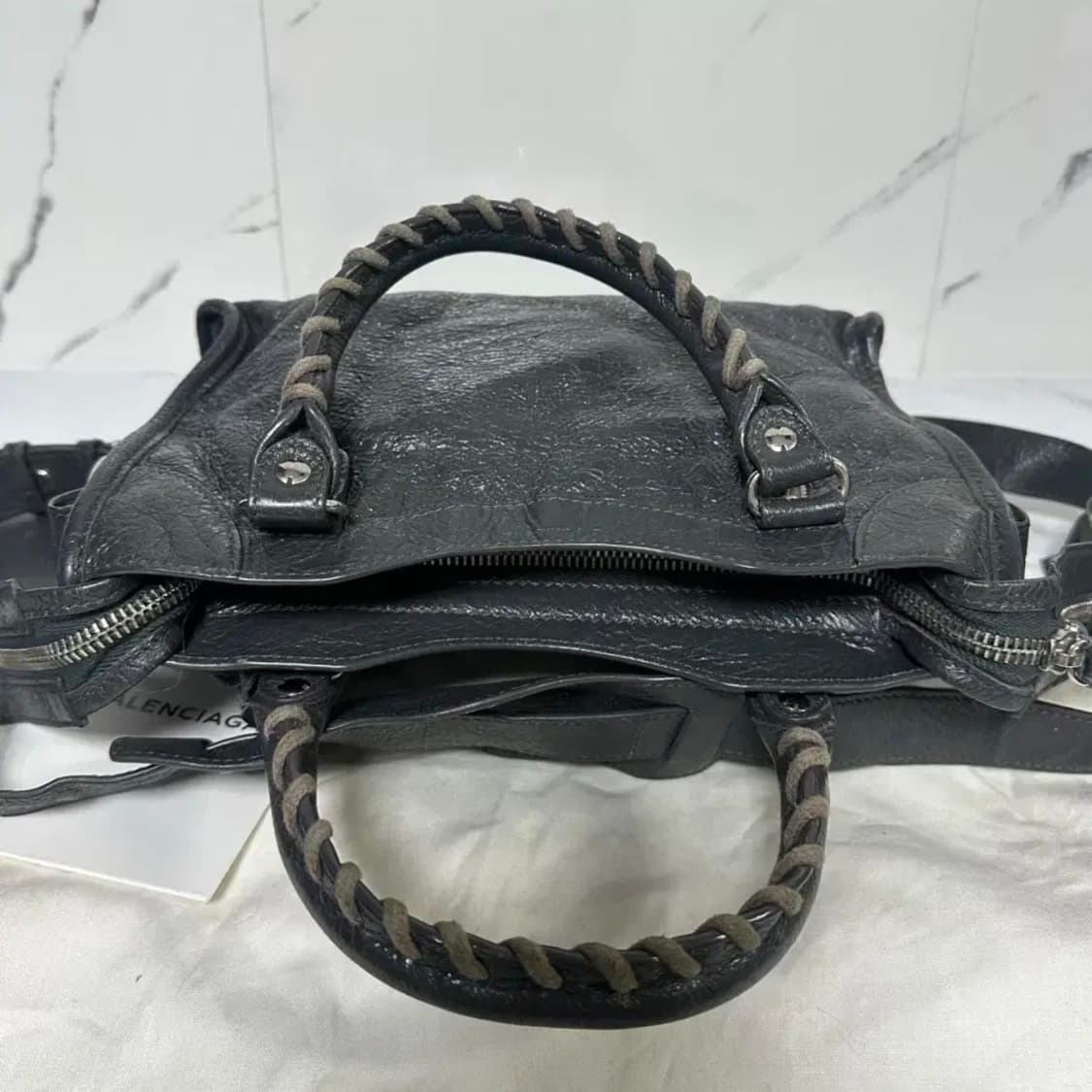 발렌시아가 시티 모터백 미니 다크그레이,은장 상품이미지4