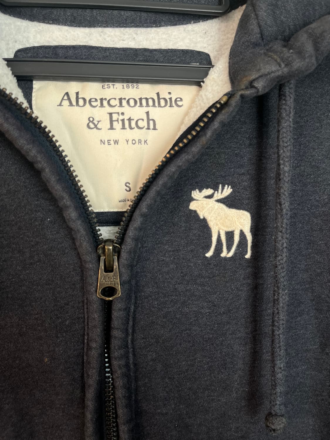 아베크롬비 화이트 순록 네이비 후드집업 [S] 상품이미지4