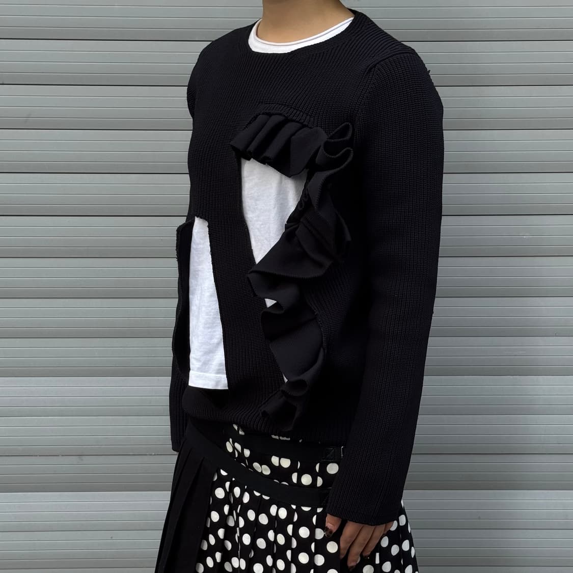 Cut Ruffled Sweater  상품이미지8