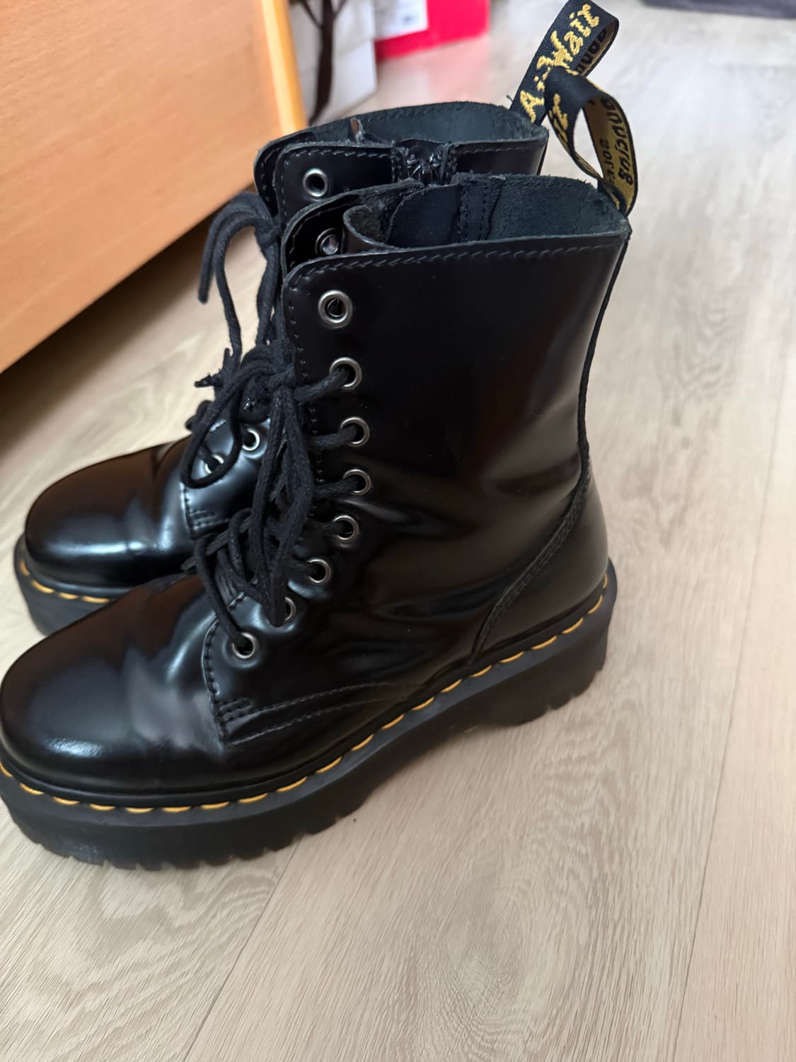 닥터마틴 제이든 240 상품이미지4