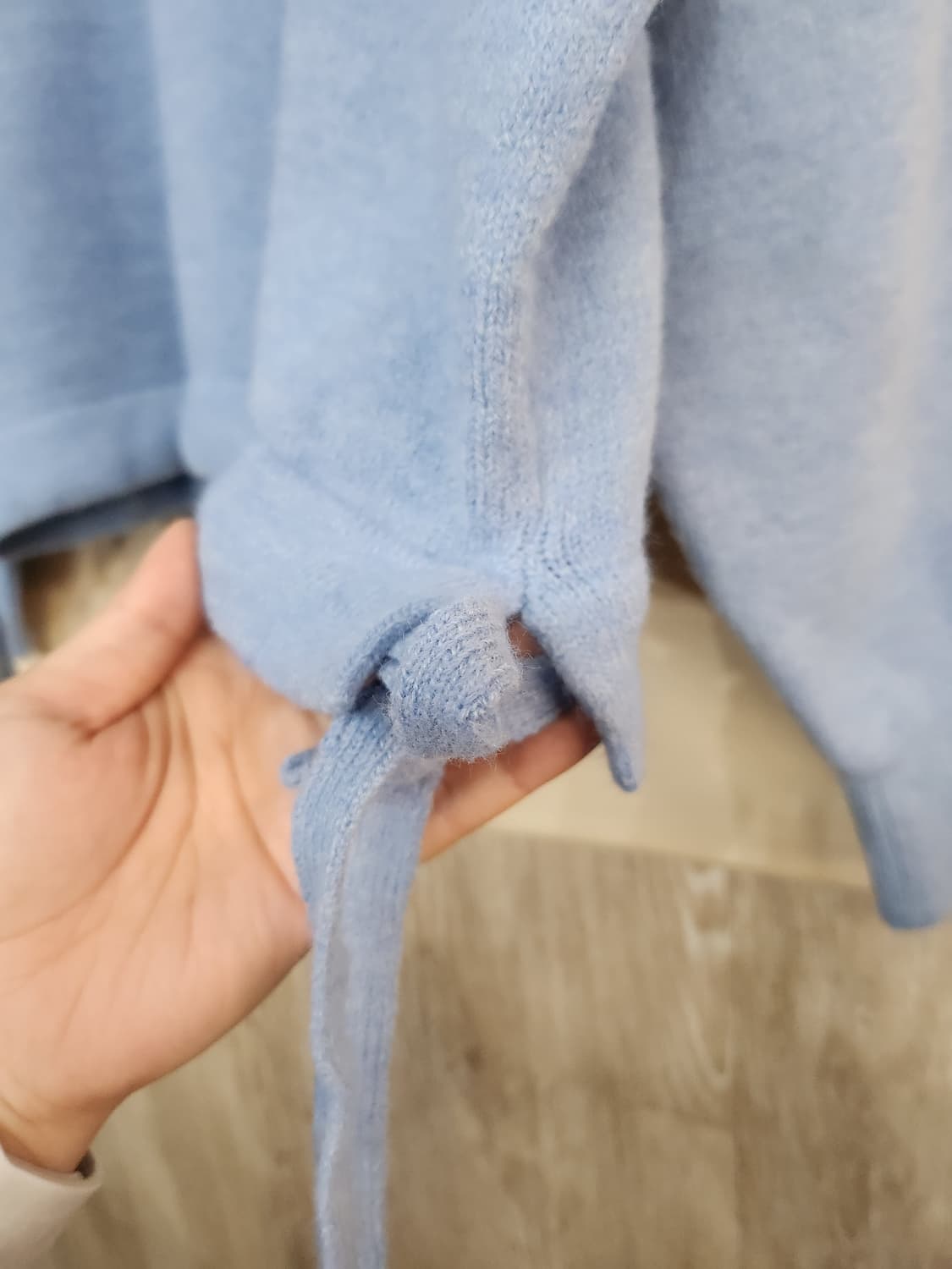 589) 에잇세컨즈 스트링포인트 니트 상품이미지3