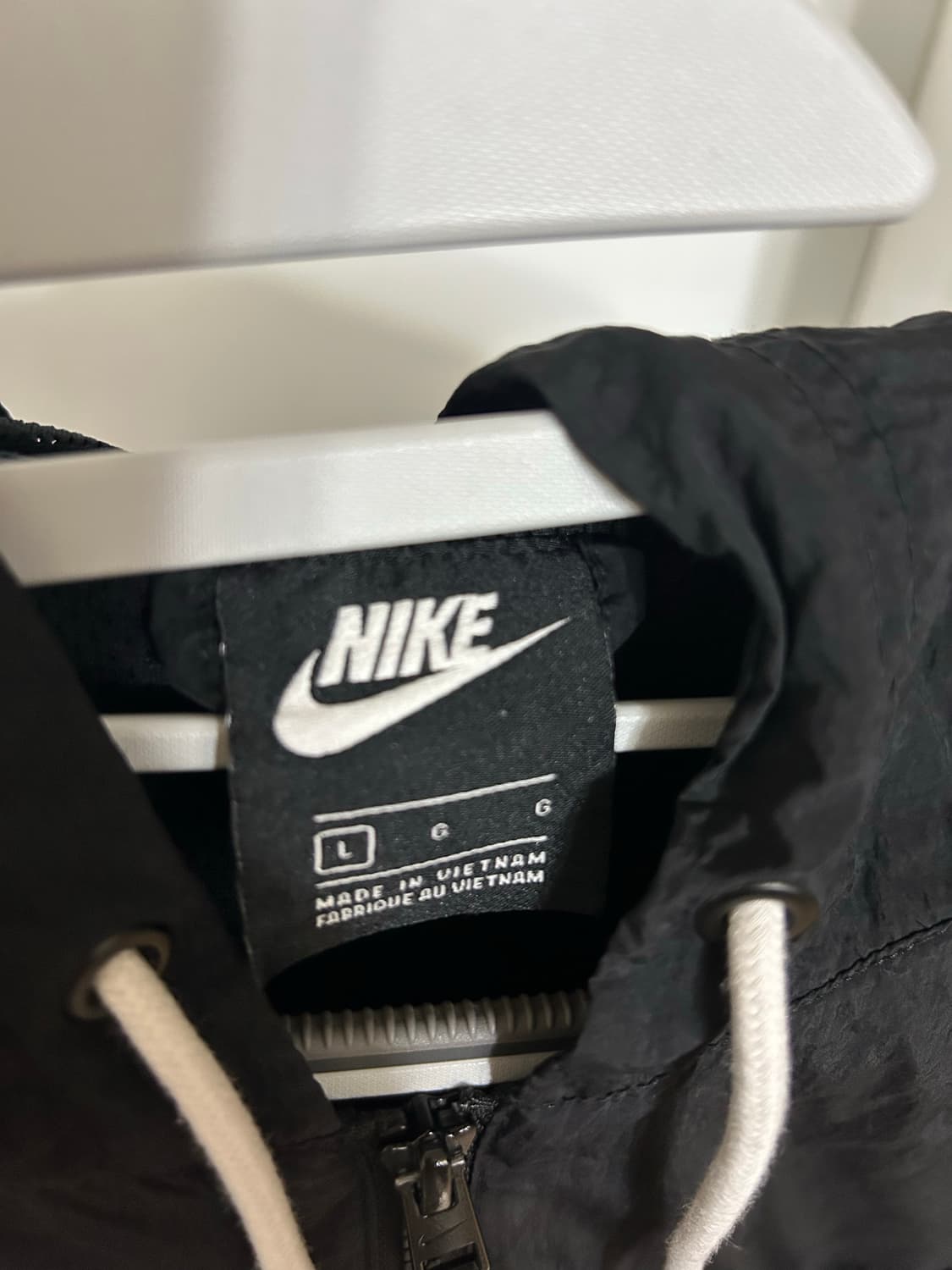 나이키 바람막이 상품이미지3