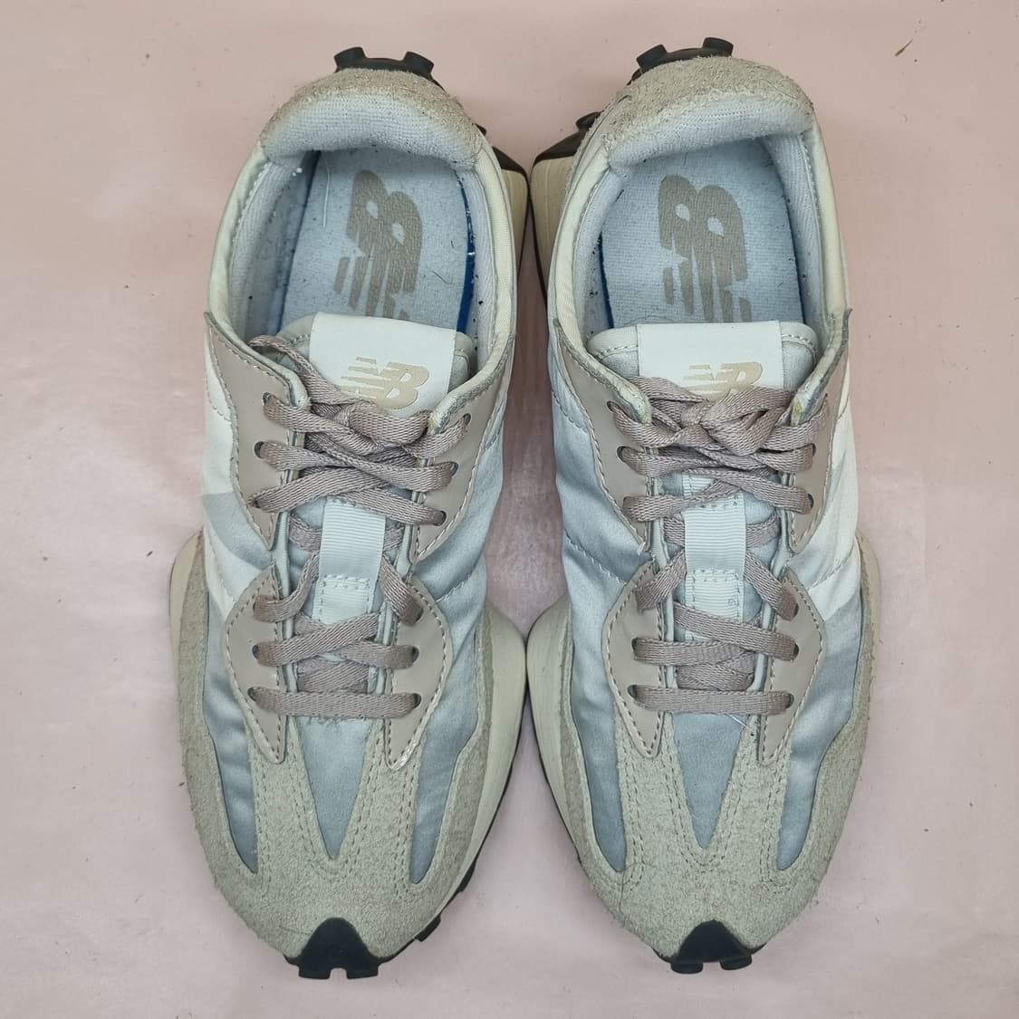 뉴발란스 327 여성운동화230 상품이미지2