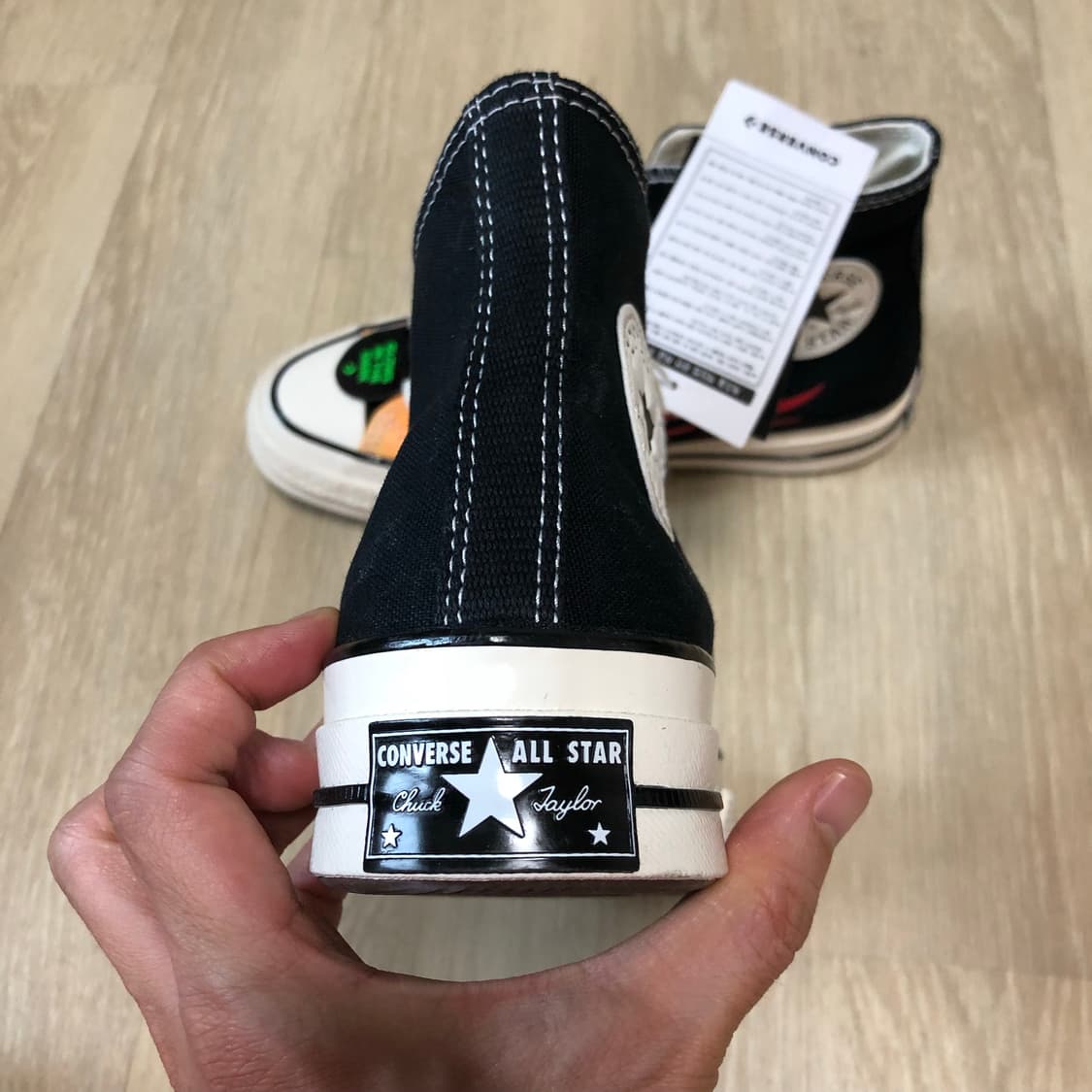 (240) 새상품 컨버스 CONVERSE 척 70 하이 블랙 레드 프레임 상품이미지4