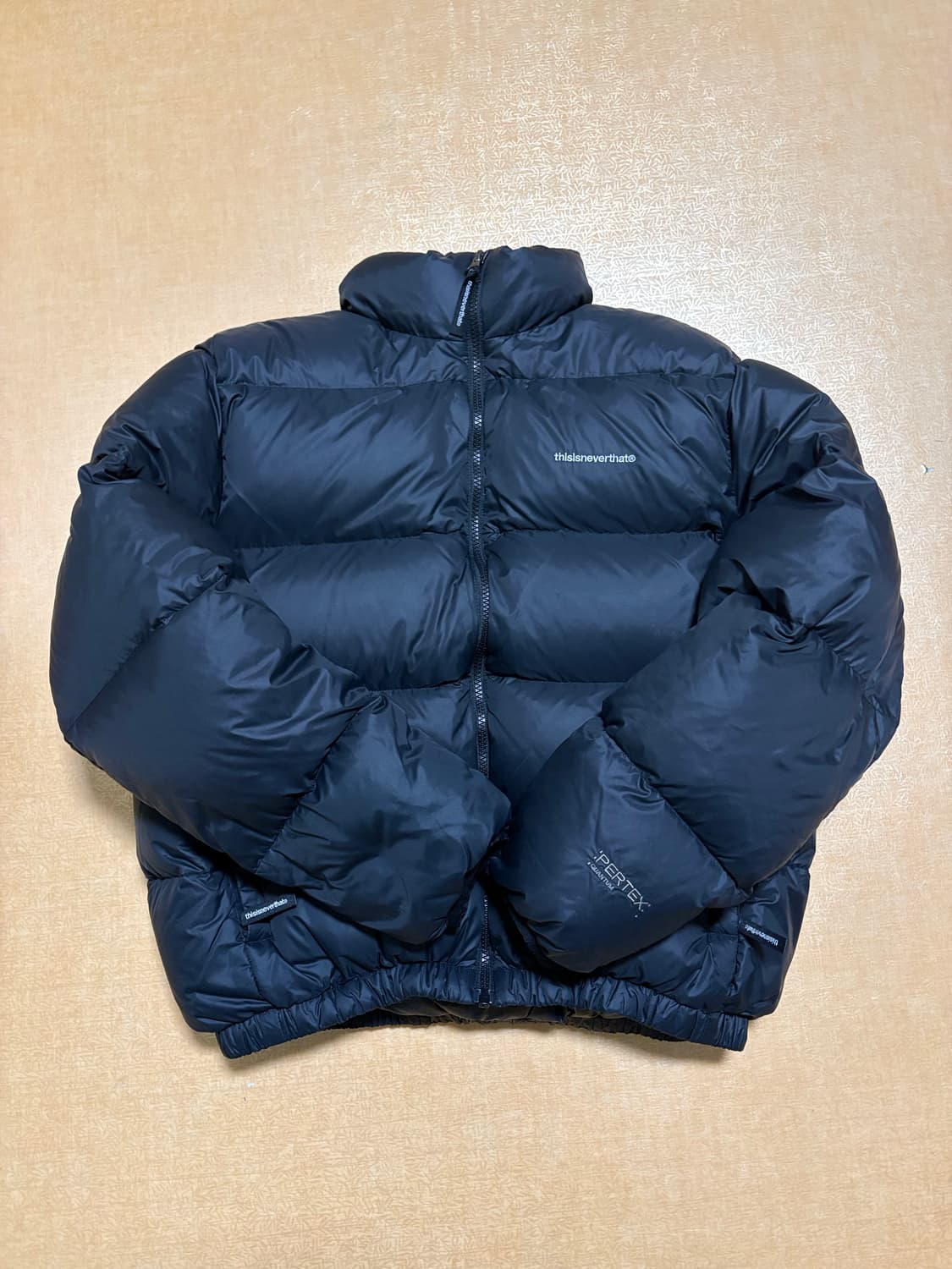 디스이즈네버댓 퍼텍스 T down 패딩 s 블랙 상품이미지1
